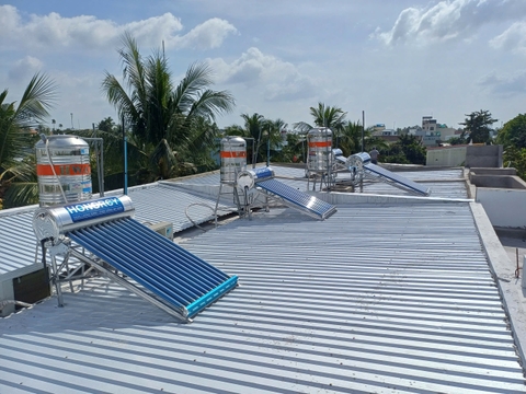 [Bao lắp] Máy nước nóng năng lượng mặt trời HONORCY 180 lít I304