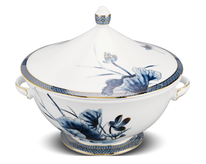 Thố sứ Minh Long 22 cm + nắp - Hoàng Cung - Sen Vàng