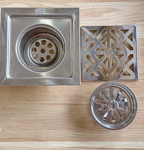 Phễu thoát sàn Luxta L702 phi 90