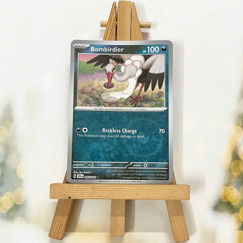 Thẻ hình Pokemon Bombirdier 097/142 - Lá bài lẻ Stellar Crown Common Reverse Holo tiếng Anh chính hãng