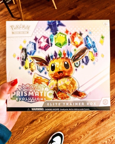 Hộp thẻ bài Prismatic Evolutions Elite Trainer - Pokemon TCG Scarlet & Violet ETB Box chính hãng