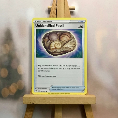 Thẻ hình Pokemon Unidentified Fossil 157/189 - Lá bài lẻ Astral Radiance Uncommon Reverse Holo tiếng Anh chính hãng