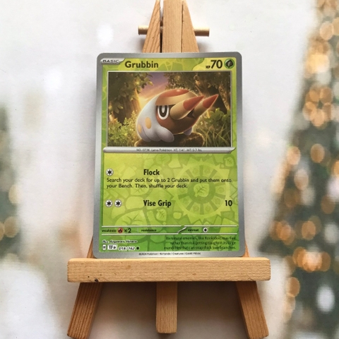 Thẻ hình Pokemon Grubbin 018/162 - Lá bài lẻ Temporal Forces Common Reverse Holo tiếng Anh chính hãng