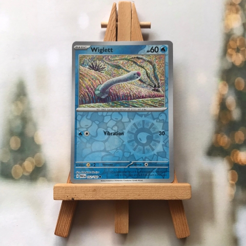 Thẻ hình Pokemon Wiglett 052/182 - Lá bài lẻ Paradox Rift Common Reverse Holo tiếng Anh chính hãng