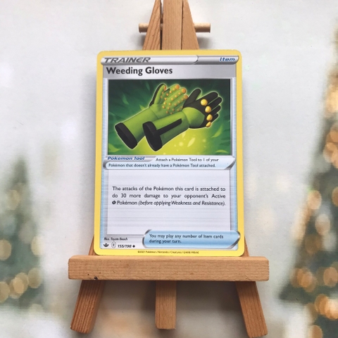 Thẻ hình Pokemon Weeding Gloves 155/198 - Lá bài lẻ Chilling Reign Uncommon Reverse Holo tiếng Anh chính hãng