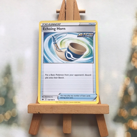 Thẻ hình Pokemon Echoing Horn 136/198 - Lá bài lẻ Uncommon tiếng Anh chính hãng