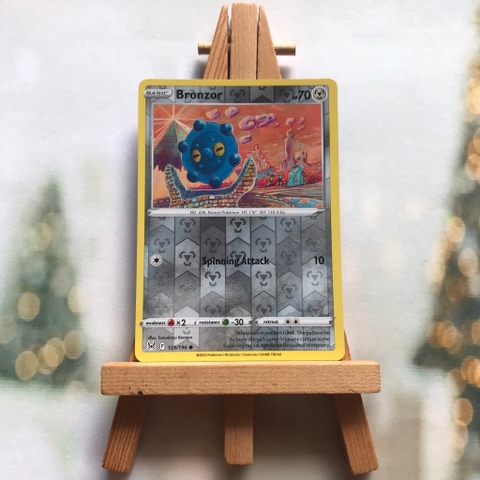 Thẻ hình Pokemon Bronzor 125/196 - Lá bài Sword & Shield: Lost Origin Common Reverse Holo tiếng Anh chính hãng