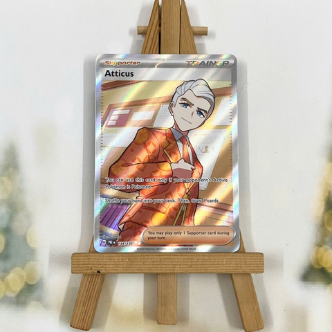Thẻ hình Pokemon Atticus 134/131 - Lá bài lẻ Prismatic Evolutions Full Art Secret Rare tiếng Anh chính hãng
