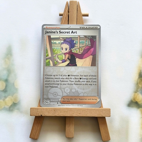 Thẻ hình Pokemon Janine's Secret Art 112/131 - Lá bài lẻ Prismatic Evolutions Uncommon Reverse Holo tiếng Anh chính hãng