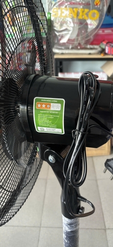 Quạt đứng BCN B5 NKF1860K (Đen)