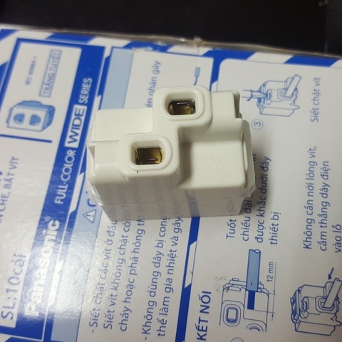 Pana ổ cắm lớn (màn che)