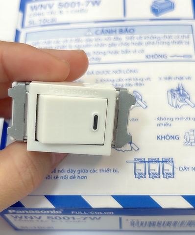 Công tắc B hàng full WNV5001-7W