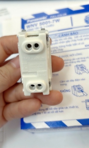 Công tắc B hàng full WNV5001-7W