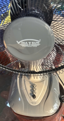 Quạt bàn Vinasun QB3-VNS (có cầu chì chống cháy)