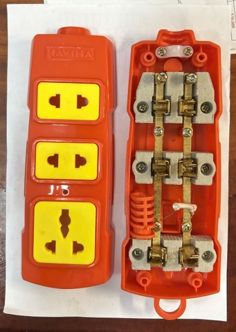 Ổ cắm 3 lỗ cam chịu tải 6000W
