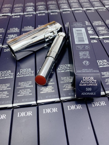 Son Dưỡng Dior Addict Glass Ultra-Shine and Hydrating Lip Gloss Stick 599 Adiorable