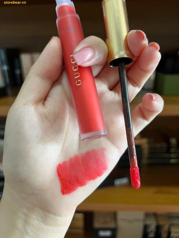 Son Kem Gucci Rouge À Lèvres Liquide Mat 311 Lizzie Tiger - Đỏ ánh cam