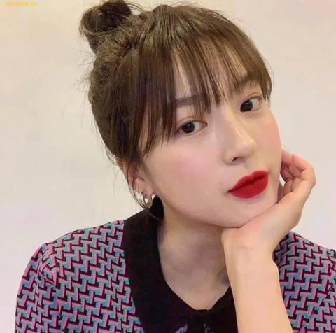 Sơn Tom Ford 92 Charmed - Màu Đỏ Cherry