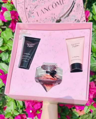 Set quà tặng nước hoa Tresor 3 x 50ml