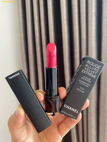 Son CHANEL Rouge Allure Velvet Extreme 114 Màu đỏ raspberry