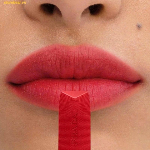 Son Prada Monochrome Soft Matte Lipstick R126 Scarlet Màu Đỏ Cam San Hô