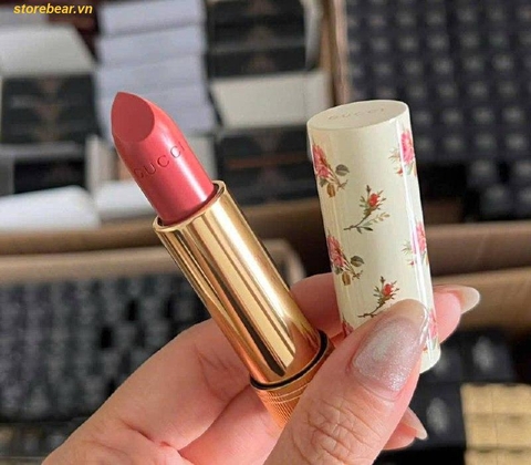 Son Môi Gucci Rouge À Lèvres Voile Lipstick 208 They Met In Argentina Màu Hồng Đất