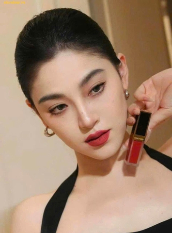 Son Kem Tom Ford 124 - Secret Rendezvous Đỏ Hồng Đất