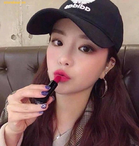 Son CHANEL Rouge Allure Velvet Extreme 114 Màu đỏ raspberry