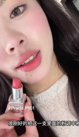 Son Lì Prada Monochrome Soft Matte Màu P161 Sunset Pink Hồng San Hô