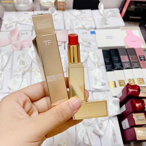 Son dưỡng môi TOM FORD Soleil Lip Balm 04 Uninhibited