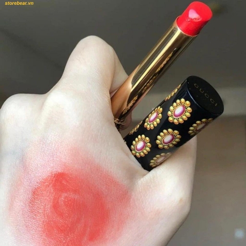 Son Gucci Rouge De Beauté Brillant 516 Margaret Ruby – Màu Đỏ Ánh Cam