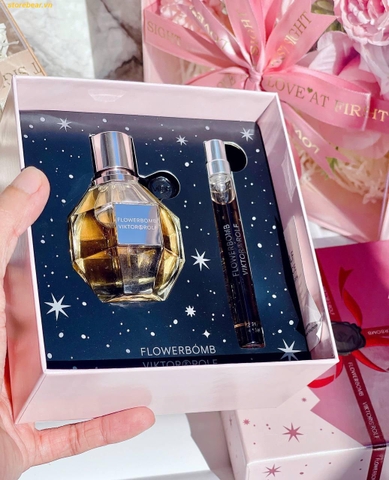 Set Nước hoa VIKTOR & ROLF FLOWERBOMB (50ml + 10ml)