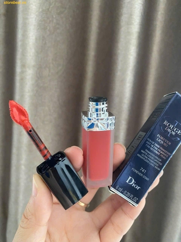 Son kem Dior Forever Liquid 741 màu đỏ cam