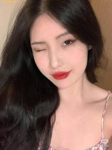 Son 𝐘𝐒𝐋 𝐑𝐨𝐮𝐠𝐞 𝐕𝐨𝐥𝐮𝐩𝐭𝐞 𝐂𝐚𝐧𝐝𝐲 𝐆𝐥𝐚𝐳𝐞 - 11 Red Thrill - Đỏ ánh cam