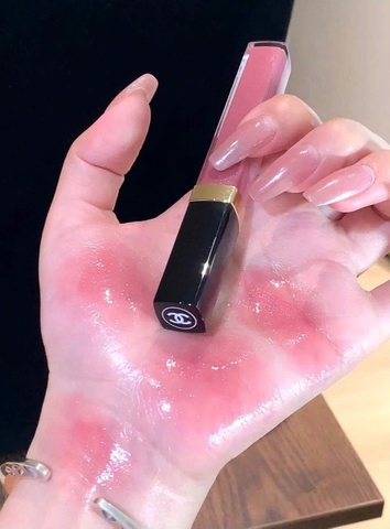 Son Bóng Chanel Rouge Coco Hydra Gloss 447 Bourgeoisie