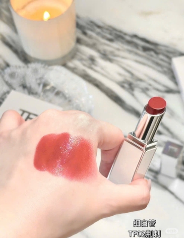 Son TOM FORD Ultra-Shine Lip Color Soleil Neige - 02 Winter Rose