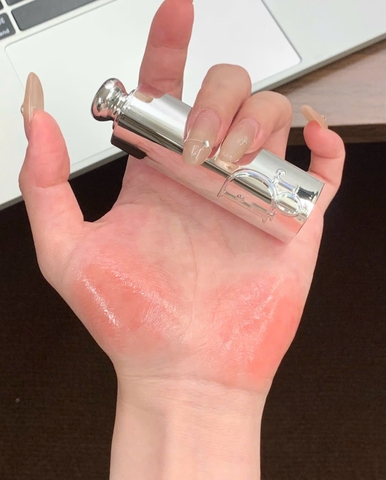 Son Dưỡng Dior Addict Glass Ultra-Shine and Hydrating Lip Gloss Stick 599 Adiorable
