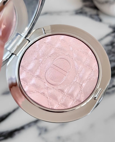 Phấn Bắt Sáng Highlight Dior Skin Forever Glow Luminizer 03 – Pink Halo