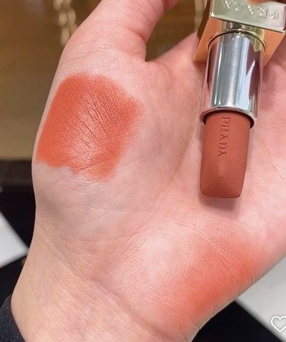 Son Prada B05 Fauve Monochrome Hyper Matte Màu Cam Đất