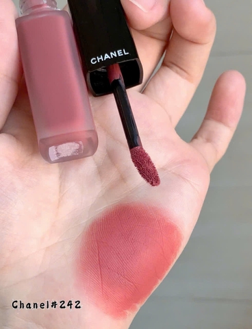 Son Kem Chanel Rouge Allure Liquid Velvet 242 Saisissante Màu Hồng Đất
