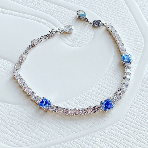 CHÍNH HÃNG - SWAROVSKI Matrix Tennis bracelet (Mixed cut, Blue, Rhodium plated) - Vòng/lắc tay đá pha lê trắng phối xanh - JEWELRY