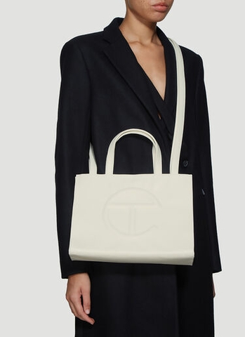 TÚI TELFAR WHITE BAG - MEDIUM M SIZE (38x28x13cm) - TÚI ĐEO CHÉO TELFAR MÀU TRẮNG