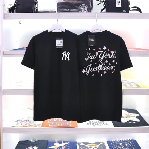 ÁO NEW ERA NEW YORK YANKEES FLOWER BLACK T-SHIRT - ÁO THUN CỔ TRÒN TAY HOA NY MÀU ĐEN