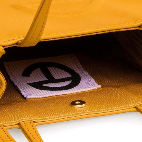 TÚI ĐEO CHÉO MUSTARD TELFAR