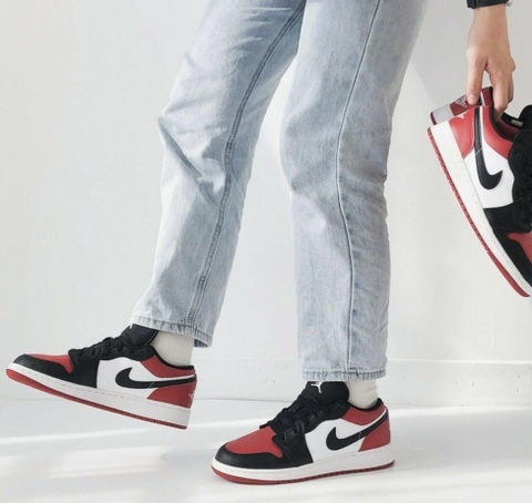 GIÀY NIKE JORDAN 1 LOW BRED TOE 553558-612