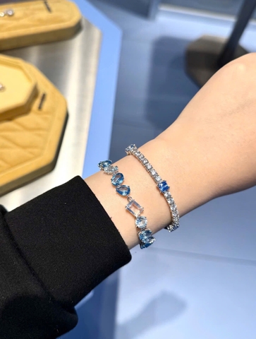 CHÍNH HÃNG - SWAROVSKI Matrix Tennis bracelet (Mixed cut, Blue, Rhodium plated) - Vòng/lắc tay đá pha lê trắng phối xanh - JEWELRY