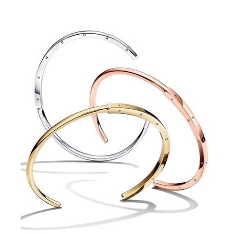 Pandora Signature I-D bangle (Silver Sterling / 14k Rose-gold plated / 14k gold plated) - Vòng/lắc tay bạc 925 / hỗn hợp kim loại mạ vàng - vàng hồng 14k, dáng cứng - JEWELRY