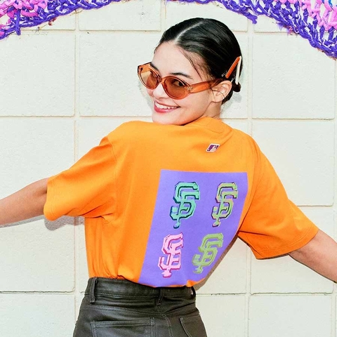 Áo Phông MLB Pop Art Graphic Overfit San Francisco Giants Tshirt 3ATSL0233-14ORS