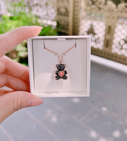 SWAROVSKI Teddy pendant (Bear, Black, Rose gold-tone plated) - Dây cổ, dây chuyền gấu đen, pha lê hồng chuyển động