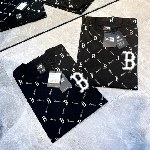 ÁO NEW ERA DIA MONOGRAM B BLACK T-SHIRT